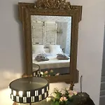 Chez Les Brocs Couette-café 3*