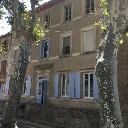 ベッド・アンド・ブレックファスト Chez Les Brocs 3*