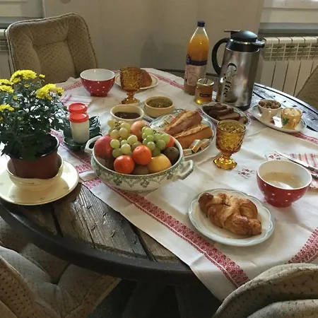 Couette-café Chez Les Brocs Canet (Aude)